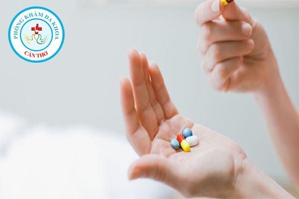 Điều trị sùi mào gà bằng thuốc